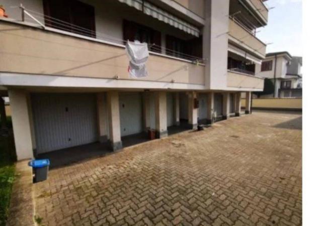 Immobile in asta di 102 m², box auto doppio in vendita a Trecate - Foto 3