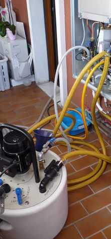 PULIZIA SERPENTINE CALDAIE SCALDABAGNI A GAS