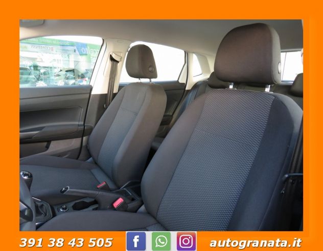 Volkswagen Polo 1.0 Mpi Trendline B.Motion NEOPATENT. - Foto 4