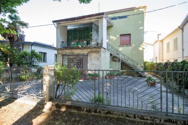Appartamento con ingresso indipendente in bifamiliare! - Foto 2