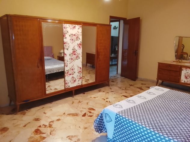 Via Gioeni locasi appartamento arredato € 400 - Foto 5