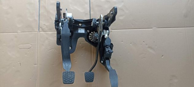 pedaliera opel astra