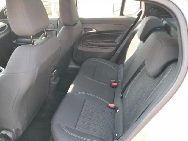 FIAT 600 Hybrid 145 CV DCT MHEV Pop rif. 23940775 - Foto 9