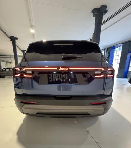 Jeep Compass e-Hybrid 1.2 Turbo MHEV 106kW First Edition DCT - Foto 10