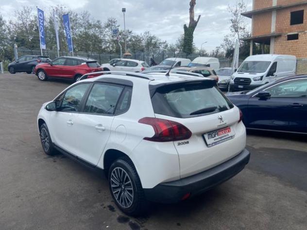 PEUGEOT 2008 BlueHDi 100 Active - Foto 4