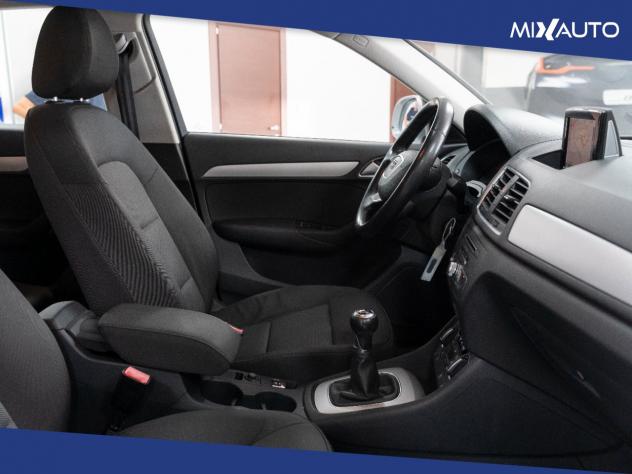 Audi Q3 2.0 TDI 120CV - Foto 14