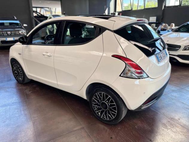 LANCIA Ypsilon 1.2 69 CV 5 porte S&S S Momodesign rif. 23647560 - Foto 6
