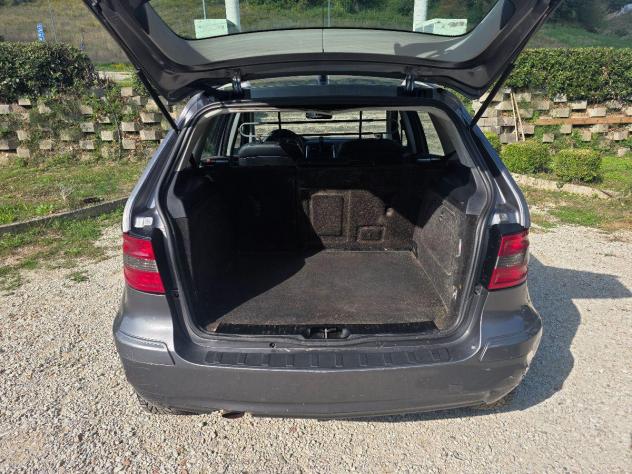 MERCEDES CLASSE B 180 METANO 2012 OK NEOPATENTATI - Foto 9