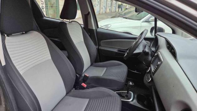 TOYOTA Yaris 1.5 Hybrid 5 porte Cool rif. 23356879 - Foto 10