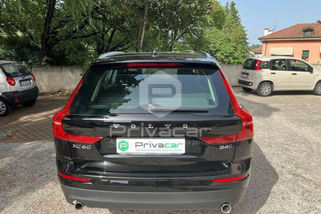 Volvo XC60 XC60 B4 (d) AWD Geartronic Momentum Pro - Foto 5