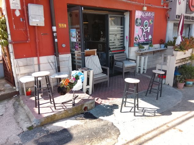 Via XXV Aprile magazzino commerciale