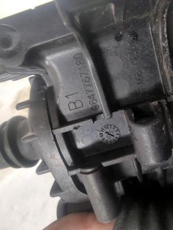 1313841 TERMOSTATO VALVOLA TERMOSTATICA FORD FOCUS 1.6 D 66KW 5M 5P (2006) RICAMBIO USATO - Foto 5
