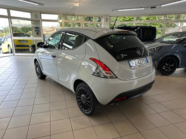 Lancia Ypsilon 3ª serie 1.2 69 CV 5 porte GPL Ecochic Silver - Foto 7