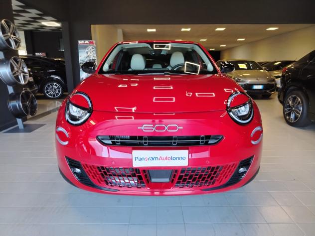 FIAT 600 (2023--) 600 Hybrid 145 CV DCT MHEV - Foto 2