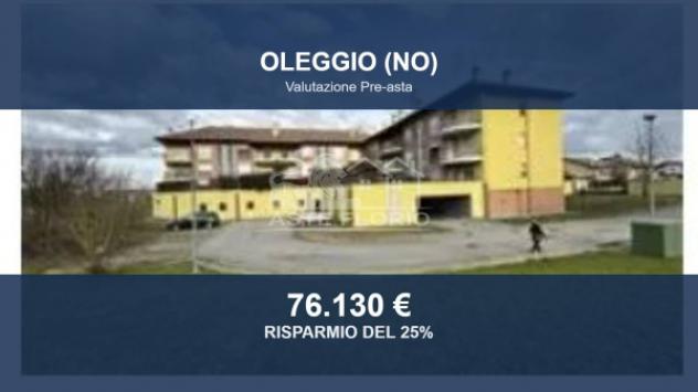 Immobile in asta di 88 m², box auto in vendita a Oleggio
