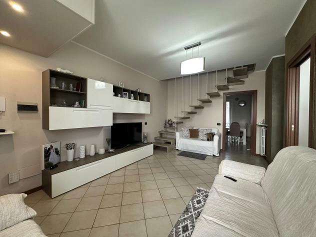 Appartamento - Palazzolo sull'Oglio . Rif.: Cod. rif 3389052VRG