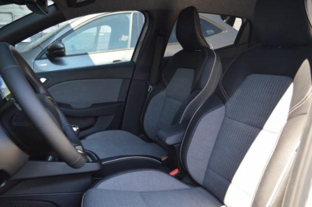 RENAULT Clio ECO-G 100 CV 5 porte Techno rif. 24046947 - Foto 8
