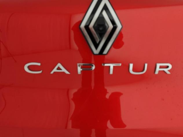 Renault Captur ECO-G 100 CV Techno - Foto 7