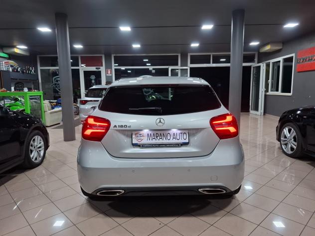 Mercedes A 180 d Sport euro 6 - Foto 4