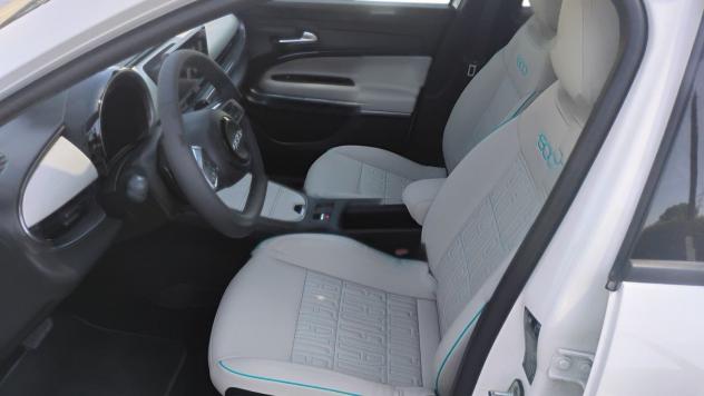 FIAT 600 1.2 Hybrid 100cv La Prima - Foto 4