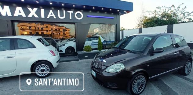Lancia Ypsilon GPL