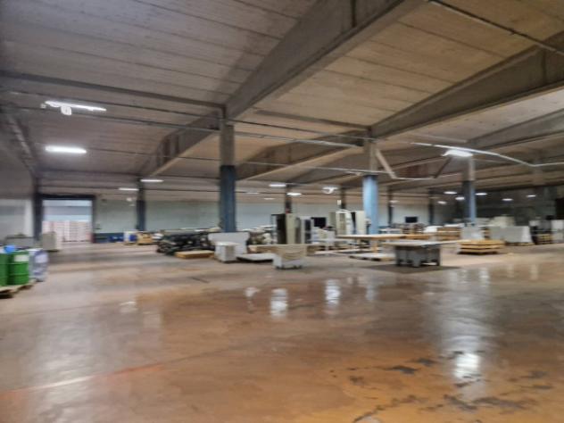 Immobile di 6500 m² con più di 5 locali in affitto a Inveruno - Foto 16