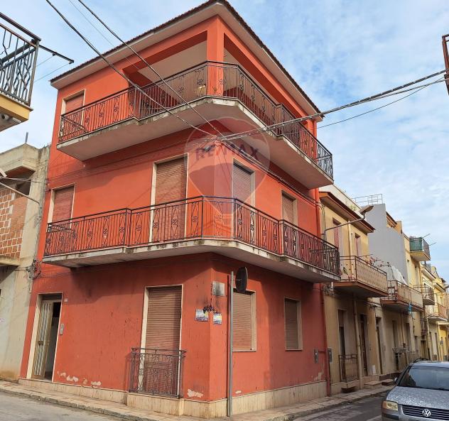 Casa Indipendente in vendita a Rosolini