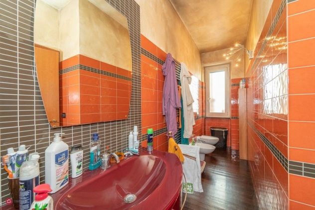 Appartamento con terrazzo e cantina in affitto - Foto 6