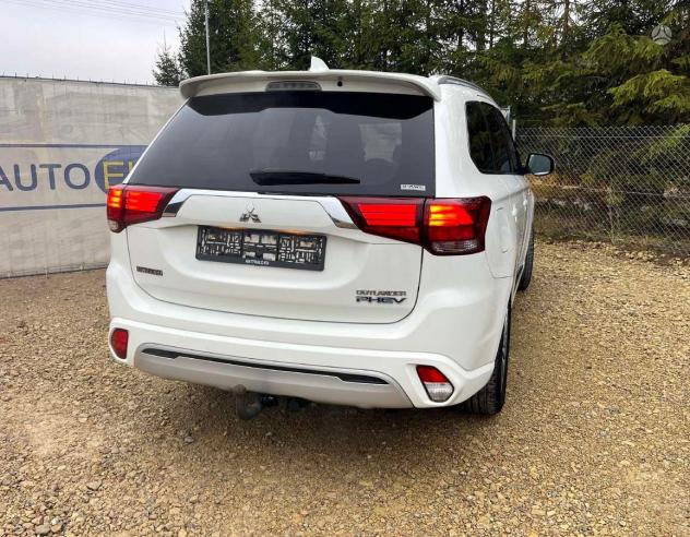 Mitsubishi Outlander 2.0 MIVEC 4WD PHEV Instyle Diamond SDA - Foto 5