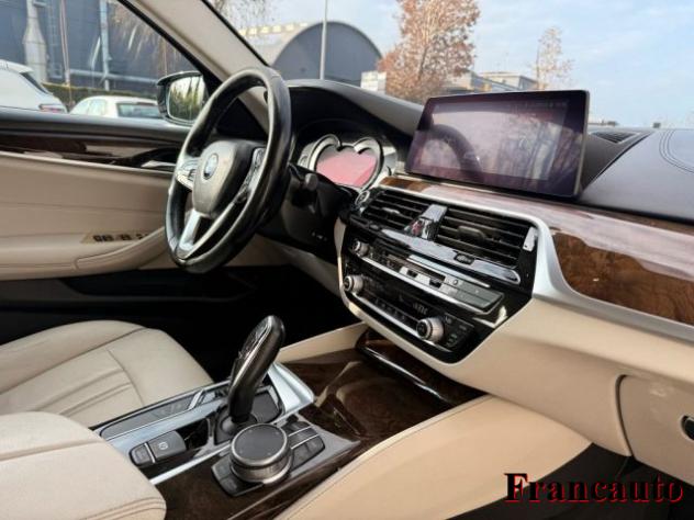 BMW 530 d xDrive Touring Luxury rif. 23935549 - Foto 5