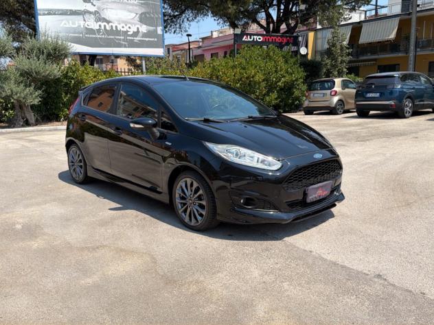 Ford Fiesta 1.5 TDCi 75CV ST-Line - Foto 8