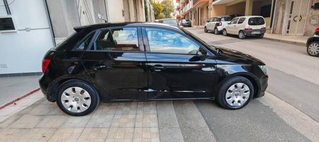 Audi A1 1.6 TDI Attraction - Foto 4