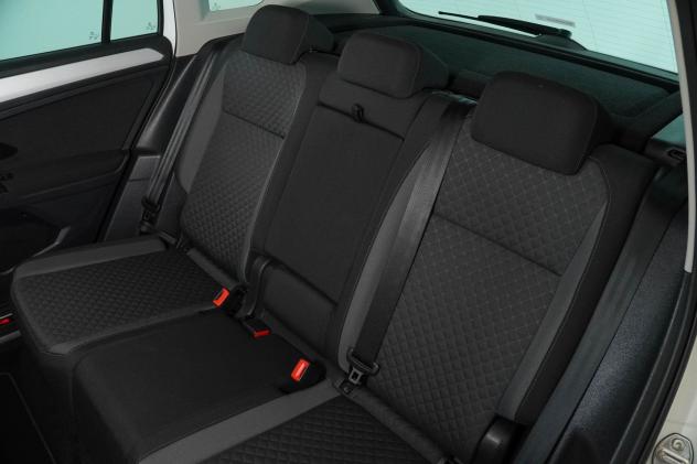 Volkswagen Tiguan 1.6 TDI R-Line Sport 115CV - Foto 10