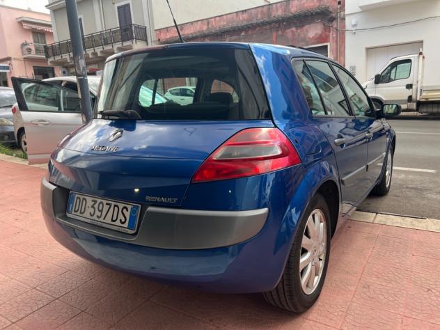 Renault Megane Mane 1.9 dCi/130CV Grandtour Confort - Foto 4