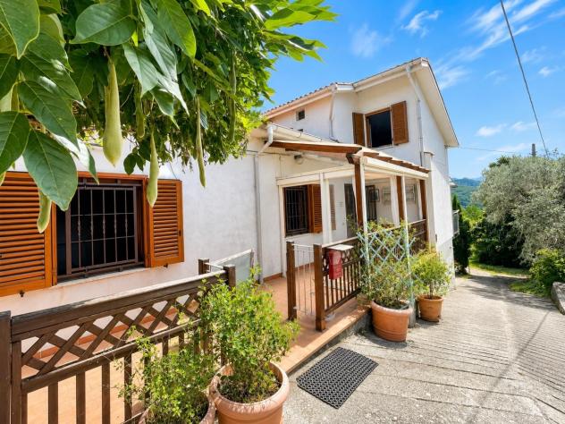 Casa semindipendente in vendita a Moncigoli - Fivizzano 148 mq Rif: 1426069 - Foto 2