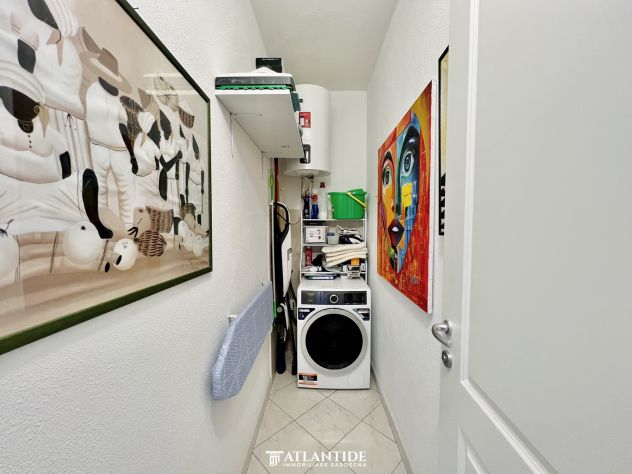 APPARTAMENTO MODERNO CON GARAGE PRIVATO IN CENTRO A VALLEDORIA - Foto 10