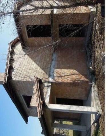 Immobile in asta di 2320 m² in vendita a Magione