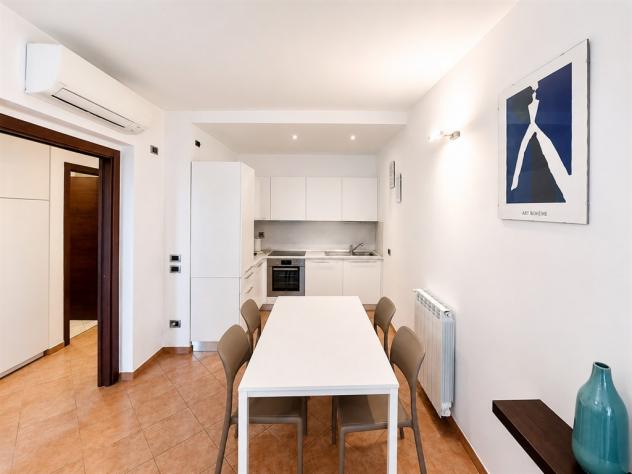 ID 895 Bellissimo Trilocale in Villa storica , di fronte alla Marina, con giardino e posto auto "A cà de Jolanda" CIN IT009034C2M24A73HQ - Foto 3