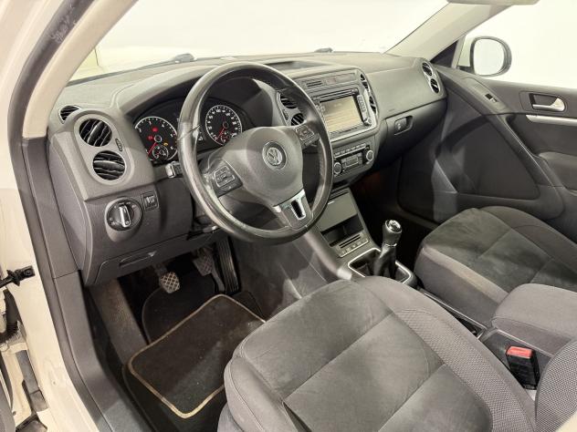Volkswagen Tiguan Tiguan 2.0 tdi bm Sport&Style+ 140cv ** TETTO PANORAMICO ** - Foto 5