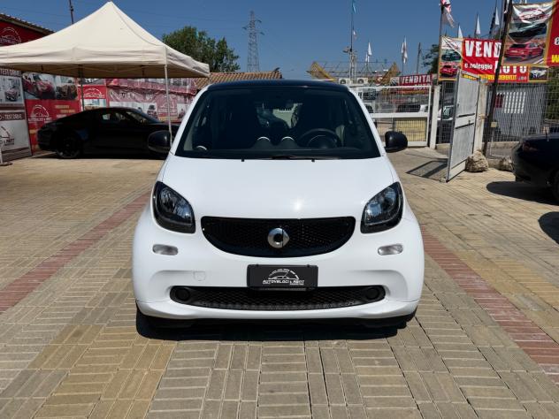 Smart ForTwo 70 1.0 auto PELLE/TETTO/SCHERMO/LED