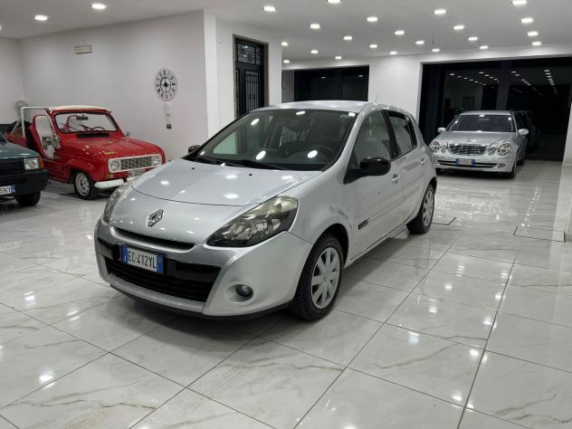 Renault Clio 1.5 dCi 5p. Confort - Foto 3