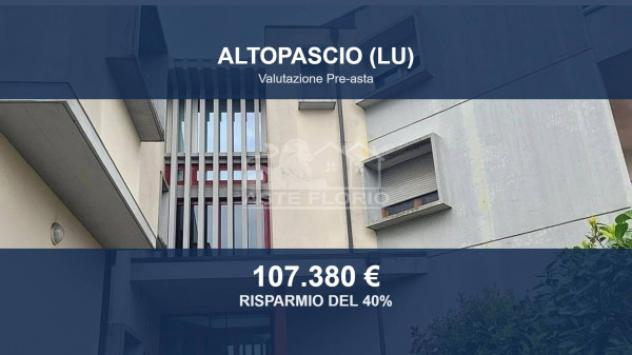 Immobile in asta di 149 m² con più di 5 locali e box auto in vendita a Altopascio