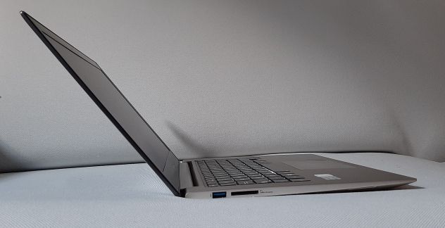 Computer PC portatile ultrabook ASUS ZENBOOK - Foto 2