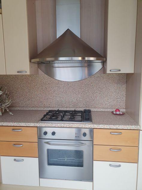 Cucina nuova completa in legno - Foto 3