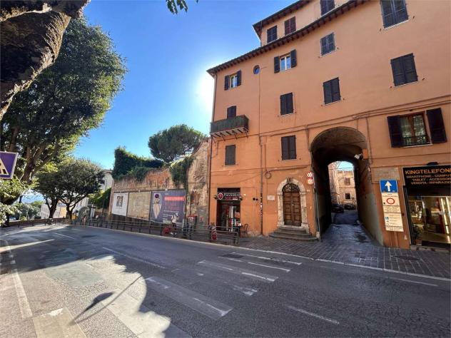 B1000SP - ???? PERUGIA CENTRO (Via Masi) – Cedesi Avviata Attività Bar/Pizzeria - Foto 12