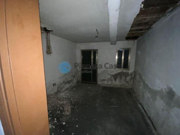 NOVENTA CENTRO: indipendente con giardino 1500 mq. - Foto 11