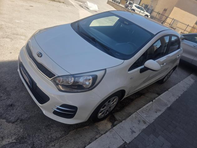 KIA RIO 1.2 BENZINA 83 CV ANNO 2016 KM 110000 CERTIF - Foto 4