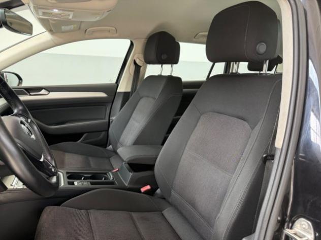 VOLKSWAGEN Passat Variant 2.0 TDI DSG Comfortline BlueMotion Technology rif. 24073043 - Foto 9