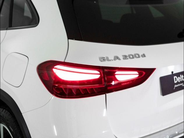 Mercedes-Benz GLA 200 d automatic - Foto 3