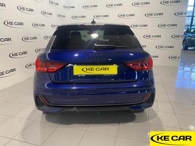 Audi A1 Sportback 30 TFSI S tronic Identity Black-GAR. 04/2029 - Foto 6